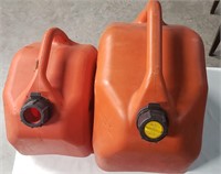 2 Gas Cans