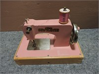 KayanEE, Toy Sewing Machine