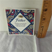Father DAD pin