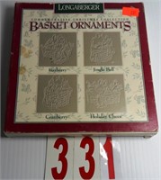 71927 Basket Ornaments - one missing