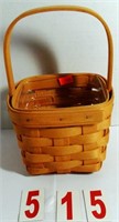 11452 Small Shaker Peg Basket with Plastic Liner
