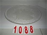 L.E. Smith 1493 Carolers Platter 13"
