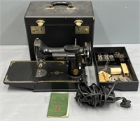 Singer Featherweight Sewing Machine