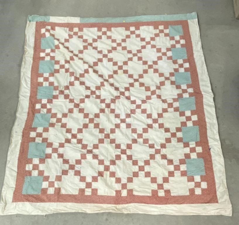 Irish Chain Patchwork Quilt