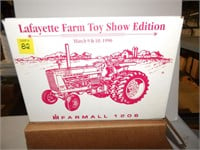 I.H. 1206--Lafayette Toy Show