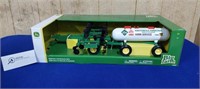Big Farm Applicator & Ammonia Tank 1/16th Scale