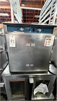 ALTO-SHAAM 1/4-SIZE 25-1/2"X30" COOK & HOLD OVEN