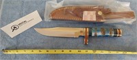 Hunting Knife w/ Leather Sheath