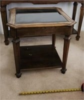 24 x 24 x 23 End Table with Glass Insert