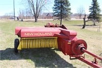 NH 273 small square baler