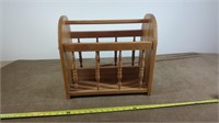 OAK MAGAZINE RACK