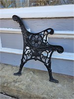 Architecture Iron Bench - One side - Resale $25