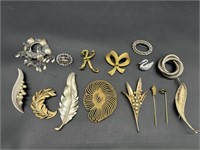(15) Vintage Jewelry Brooches & Pins