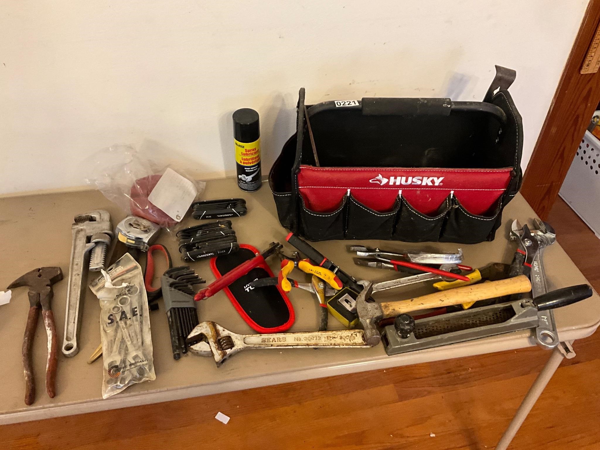 Husky Tool tray with assorted tools