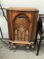 Antique Radio Cabinet w/ Components