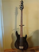 Peavey Foundation bass guitar in hard case,