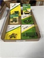 JD1/64 Flare Box Wagon, Forage Harvester, Hay Rake