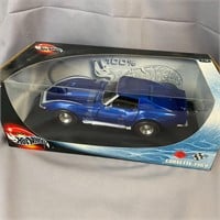 Hot Wheels 1969 Blue Corvette Stingray 1:18