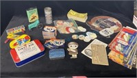 Lot of vintage advertising and paper labels