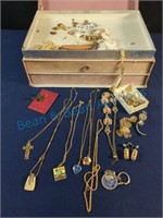 Jewelry with box