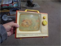 1966 FISHER PRICE MUSICAL TV WORKS SLOW