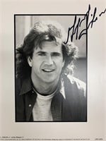 Mel Gibson signed Lethal Weapon photo. GFA Authent