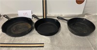 set of 3 cast iron pans