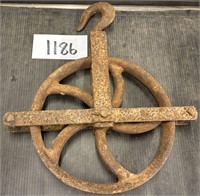 Cast Iron Well Pulley
