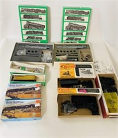 Misc Train Kit Models in Box 10 x 15 x 12