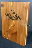 Vtg 1960s Cedar Bible Box Union Made Carpenters