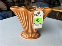 RRPCO Roseville, OH Pottery Vase