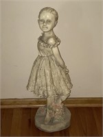 Girl statue - 30 inches