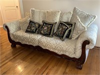 sofa w/ pillows - 88x37