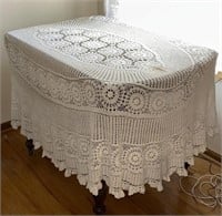table doily/tablecloth