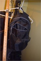 Backpack & Hanging Luggage