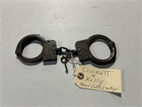 Crockett & Kelly Handcuffs w/ Key