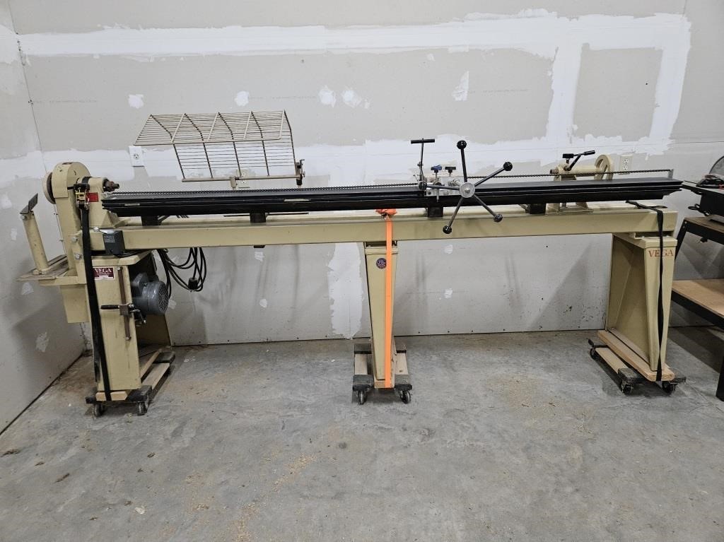 Vega "1596" Lathe & Duplicator