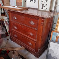 DRESSER WITH MARBLE TOP