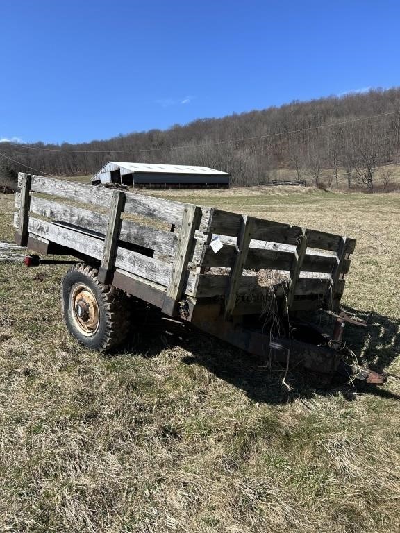 OLDER FARM TRAILER