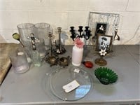 MISCELLANEOUS LOT OF DECOR SILVER GLASS METAL