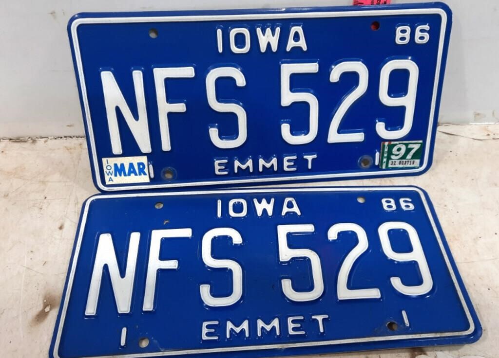 Pair of 1986 Iowa Lic. Plates-NFS529