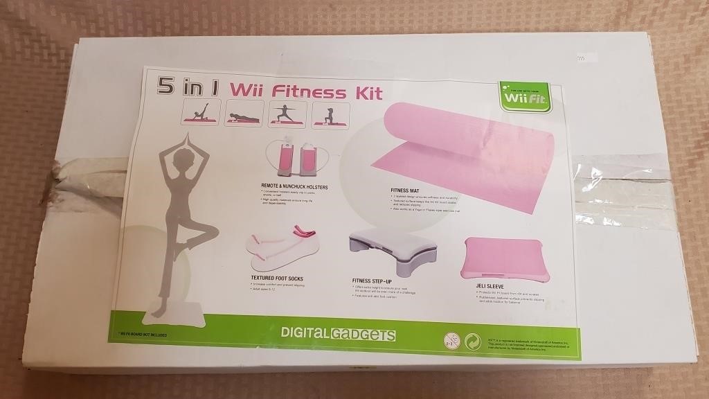 5 in 1 Wii Fitness Kit in Box