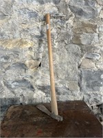 ANTIQUE WOOD SHAPING HOE