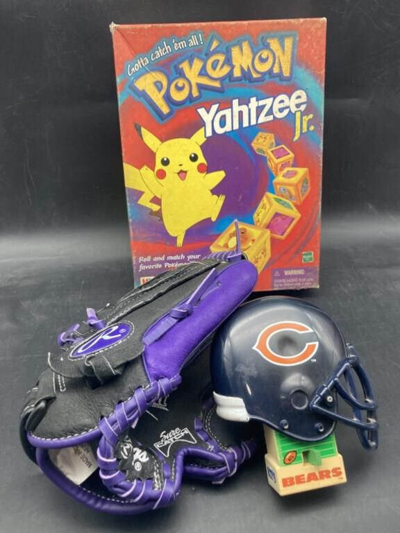 (DD) Pokémon Yahtzee bears vintage night light