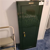 Stack On 8 Gun Safe with Key