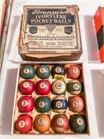 Vintage Brunswick Ivorylee Pocket Balls (16)