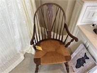 ANTIQUE WOOD CHAIRS - 39x22