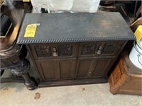 SMALL WALL TABLE WITH BLACK TOP & 2 DOORS - 28x30x