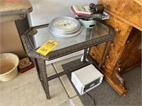 WROUGHT IRON TABLE WITH GLASS TOP - 22Hx24W