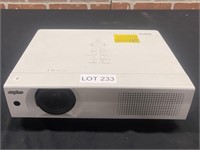 Sanyo PRO xtraX Multiverse Projector